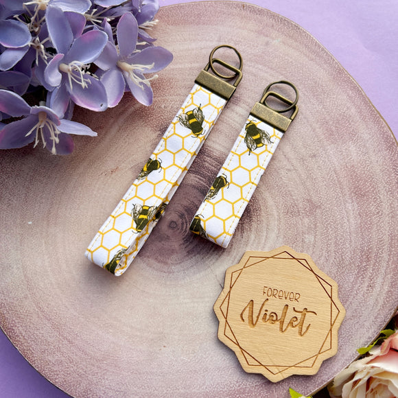 Honey Bee Wristlet