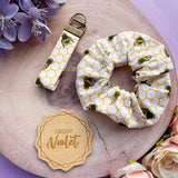 Honey Bee Wristlet