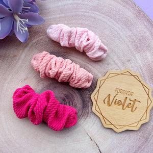 'The Pinks' Scrunchie Clip Set