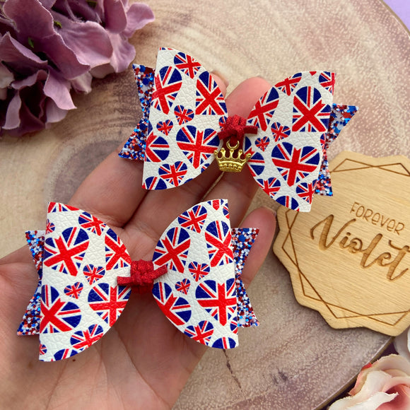 Union Jack Charm Bow