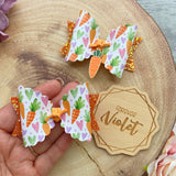 Carrot Love Charm Bow