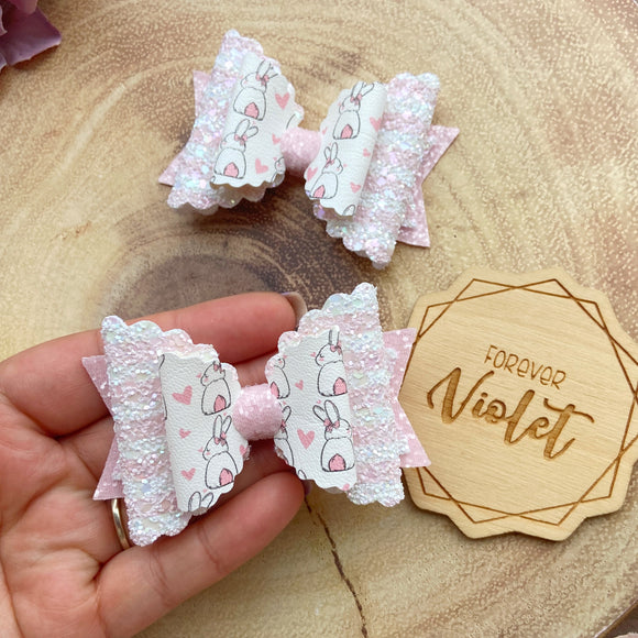 Deluxe Bunny Bum Bow