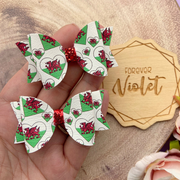 Welsh Flag Mini Bows