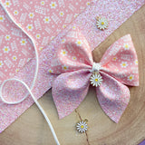 Pink Daddy’s Daisy Bow