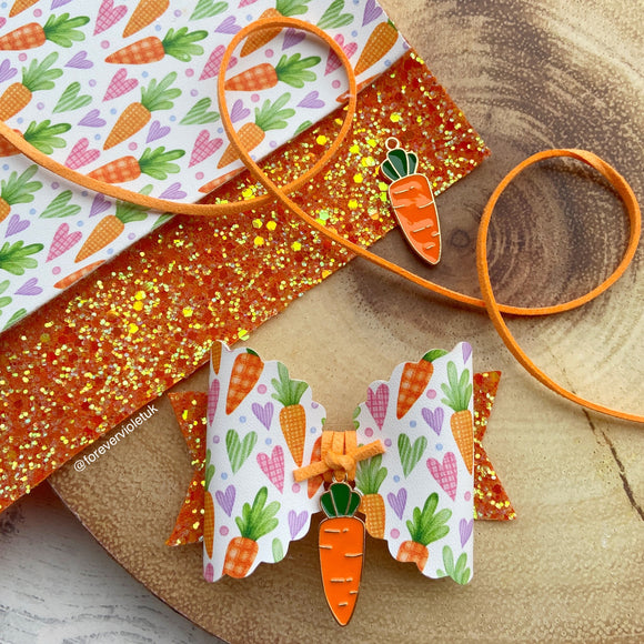 Carrot Love Charm Bow